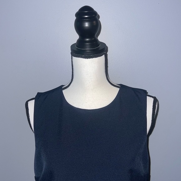 Banana republic- Navy dress - Picture 2 of 5